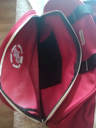 Bolsa de deporte Reebok Roja y Negra