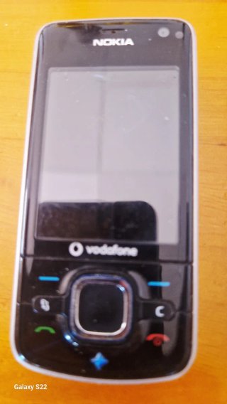 Lote 4 Móviles Nokia Negros y Plateados
