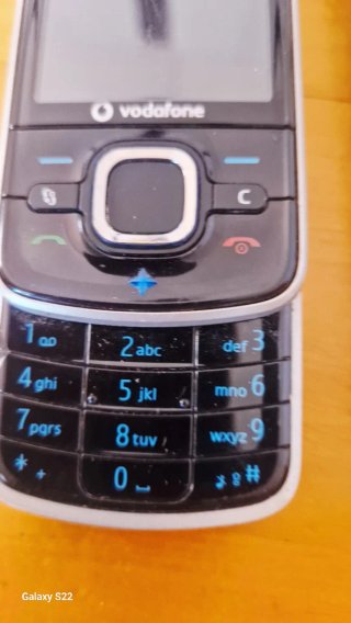 Lote 4 Móviles Nokia Negros y Plateados