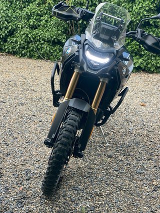 BMW F900 GS