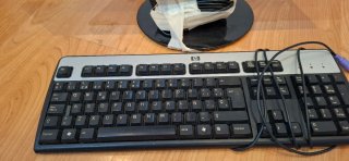 Monitor Samsung y Teclado HP