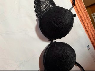 Conjunto sujetador y braguita encaje negro