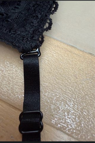 Conjunto sujetador y braguita encaje negro