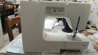 Máquina de coser Toyota Jeans Super Utility