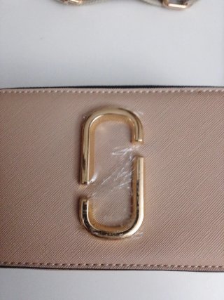 Bolso Marc Jacobs Beige y Dorado