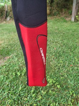 Neopreno Tribord Negro/Rojo Talla S/36.