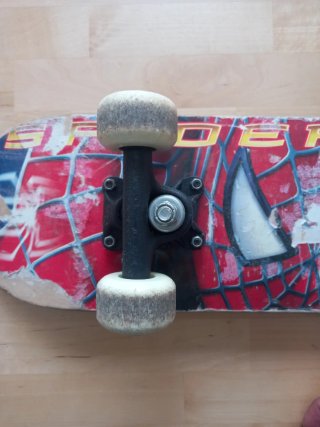 Skate para niño/niña. Spiderman