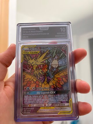 Moltres Zapdos Articuno GX SM210 Carta Pokémon