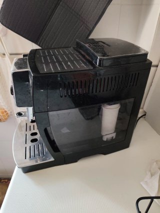 Cafetera De'Longhi Magnifica S Automática