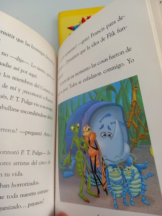 Lote 3 libros JUVENIL. Kika; Bichos: Espanta ...