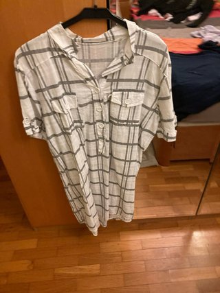 Camisa larga a cuadros Talla M