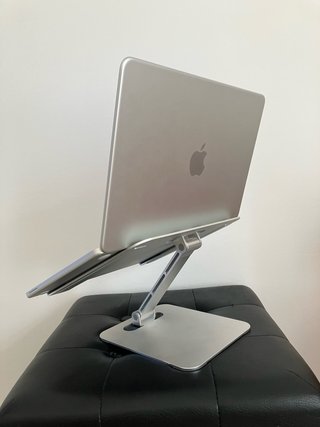 MacBook Neo Argento