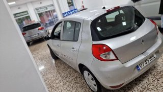 Renault Clio 2011
