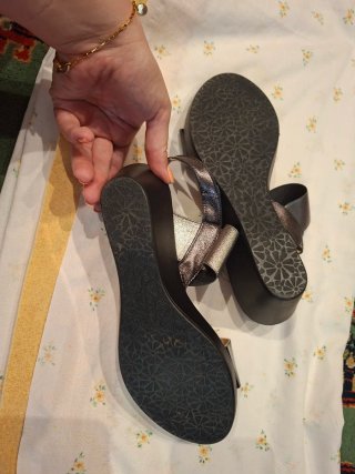 Sandalias cuña Clara Rubio