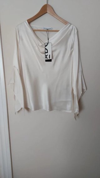 Blusa de seda Adolfo Domínguez nueva T42