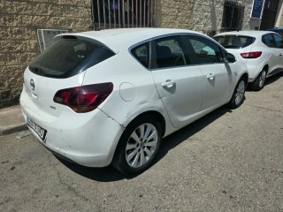 Opel Astra 2010