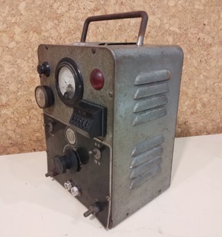 Cargador Regicon 125V AC 6-12V DC Antiguo