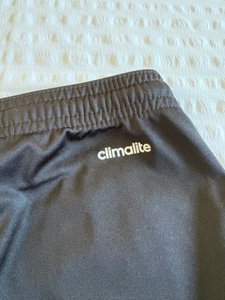 Pantalón corto deportivo Adidas negro