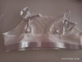 Reggiseno a fascia bianco pizzo