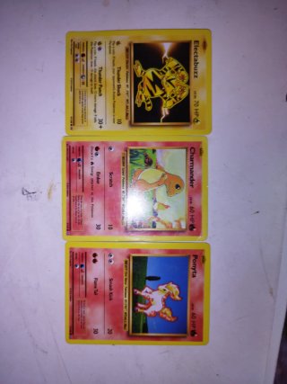 235 Cartas Pokémon + Álbum Pokémon