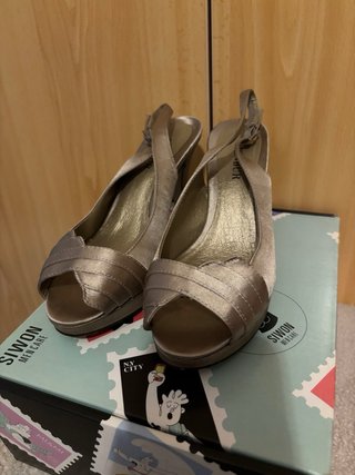 Zapatos de fiesta Menbur plateados