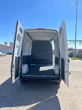 Mercedes-Benz Sprinter 2023 39.000km Unico Dueño