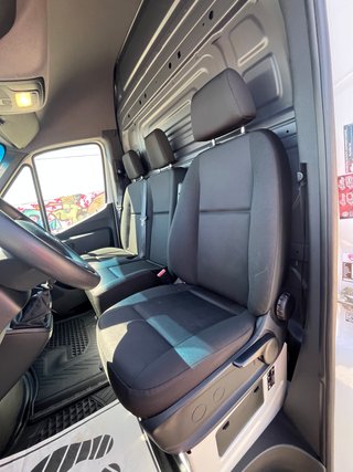 Mercedes-Benz Sprinter 2023 39.000km Unico Dueño