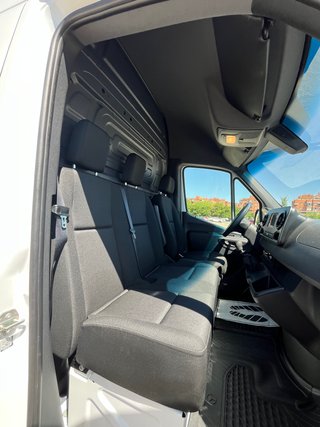 Mercedes-Benz Sprinter 2023 39.000km Unico Dueño