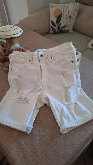 2 Pantalones vaqueros rotos