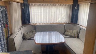 Caravana Sun Roller Queen 430 DD muy equipada