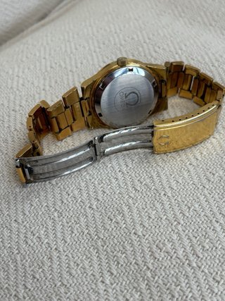 Omega Genève Automático Dorado