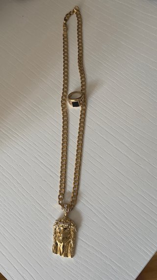 Cadena y colgante oro 14k Jesús
