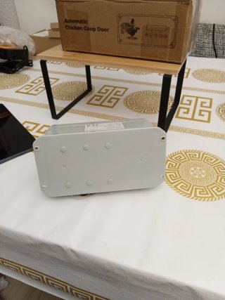 Abridor Automático Puerta Gallinero