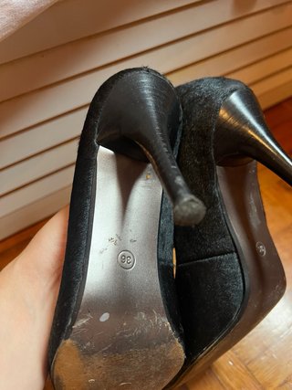Zapatos de tacón negros pelo T36 roberto botella