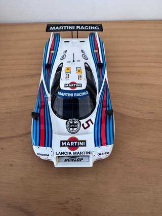 Coche Scalextric Lancia Martini Racing