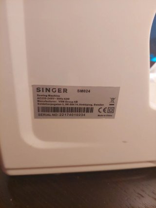 Máquina de coser Singer SM24