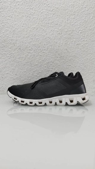 Zapatillas On Running Negras