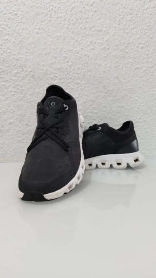 Zapatillas On Running Negras