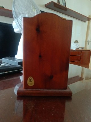Reloj de sobremesa madera y metal
