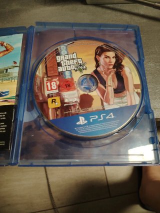 Juego PS4 Grand Theft Auto V