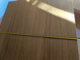 Mesa de comedor de madera