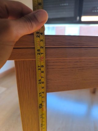 Mesa de comedor de madera