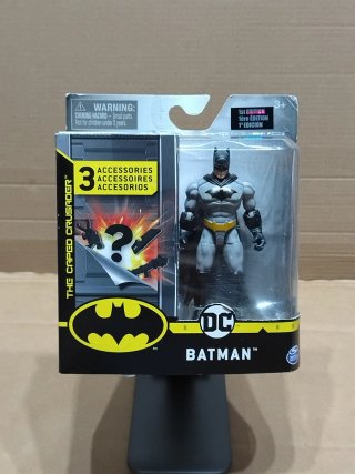 Figura Batman DC 10cm con 3 Accesorios Sorpresa