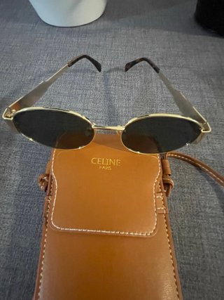 Gafas de sol Celine doradas y negras