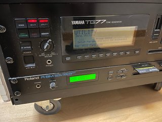 Yamaha TG77 Sintetizador Rack