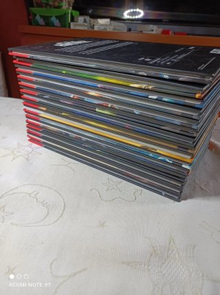 Colección Marvel Studios 15 Tomos + DVD