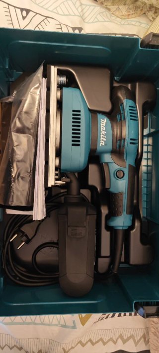 Makita pulidora/ lijadora. Sin estrenar.