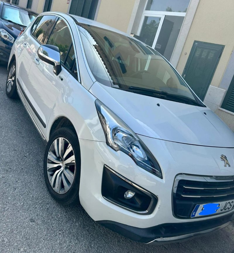 Peugeot 3008 2015 - foto 1