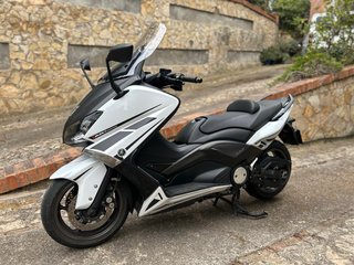 Yamaha T Max 530