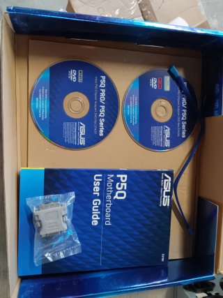 Accessori e cavi per assemblaggio PC ASUS